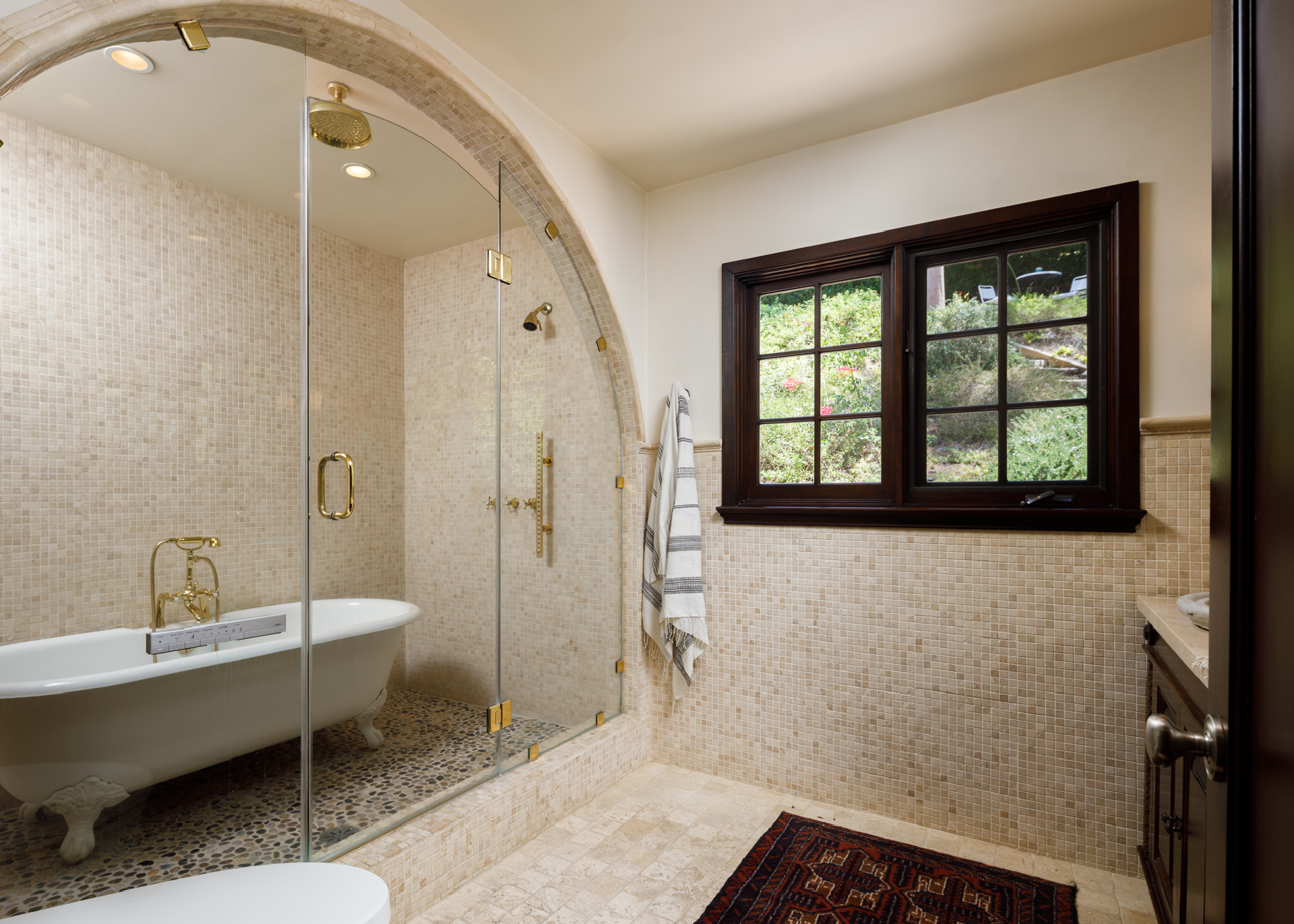 2548 Laurel Pass | Laurel Canyon Los Angeles CA | Jonah Wilson