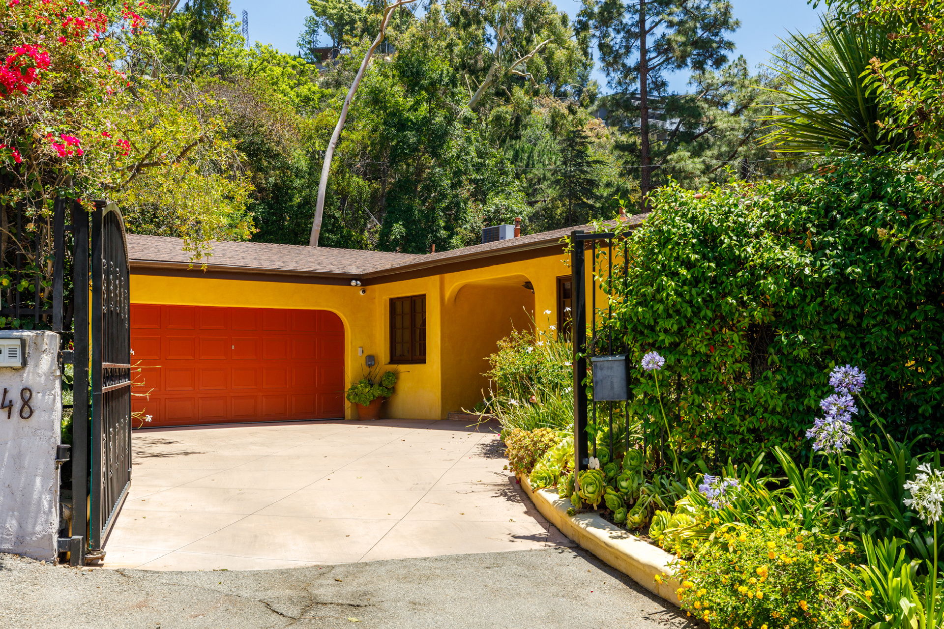 2548 Laurel Pass | Laurel Canyon Los Angeles CA | Jonah Wilson