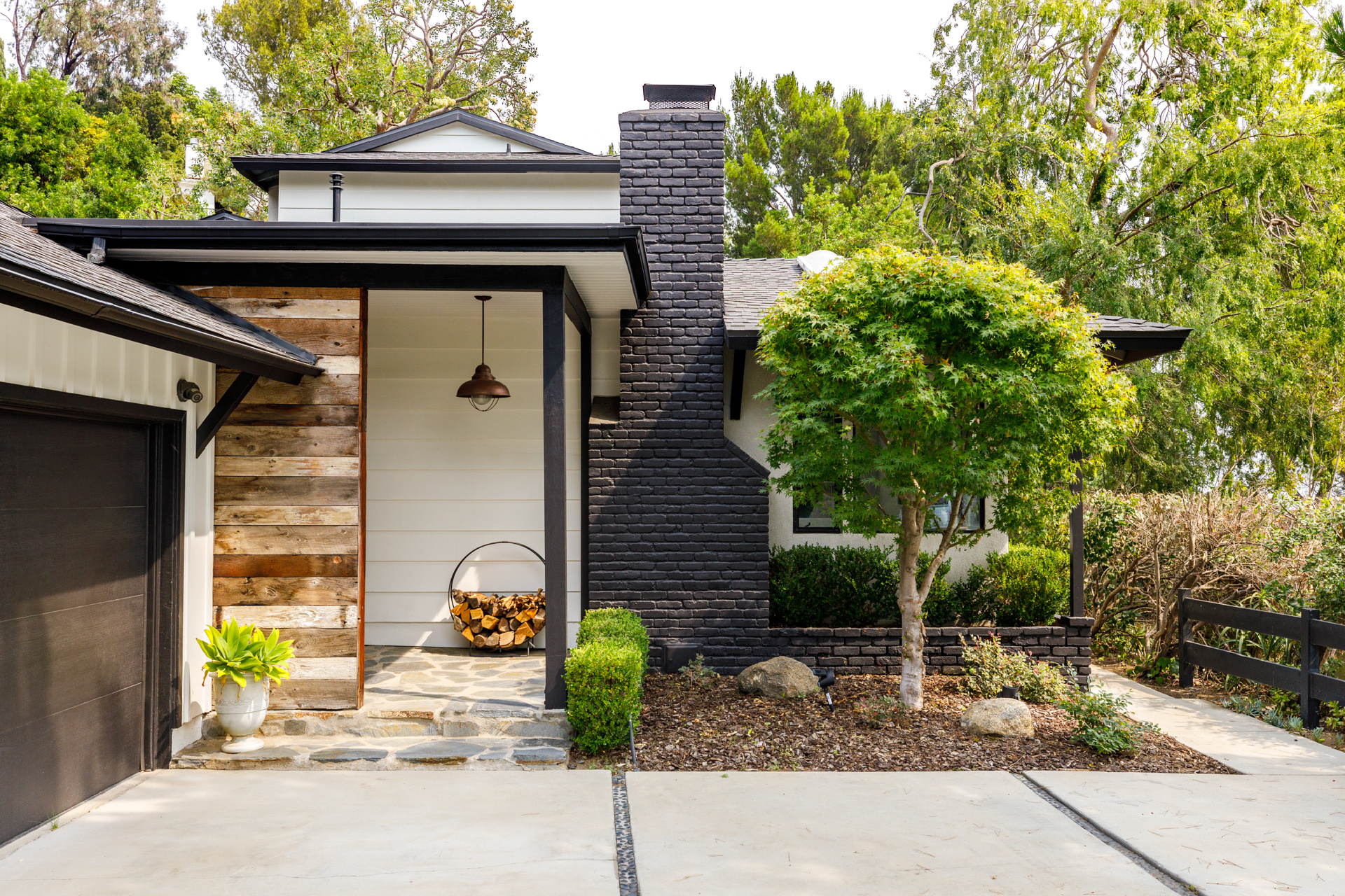 8112 Laurelmont Drive | Laurel Canyon Los Angeles CA | Jonah Wilson