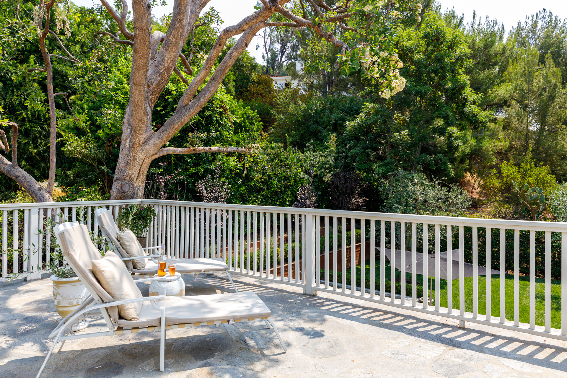 8112 Laurelmont Drive | Laurel Canyon Los Angeles CA | Jonah Wilson