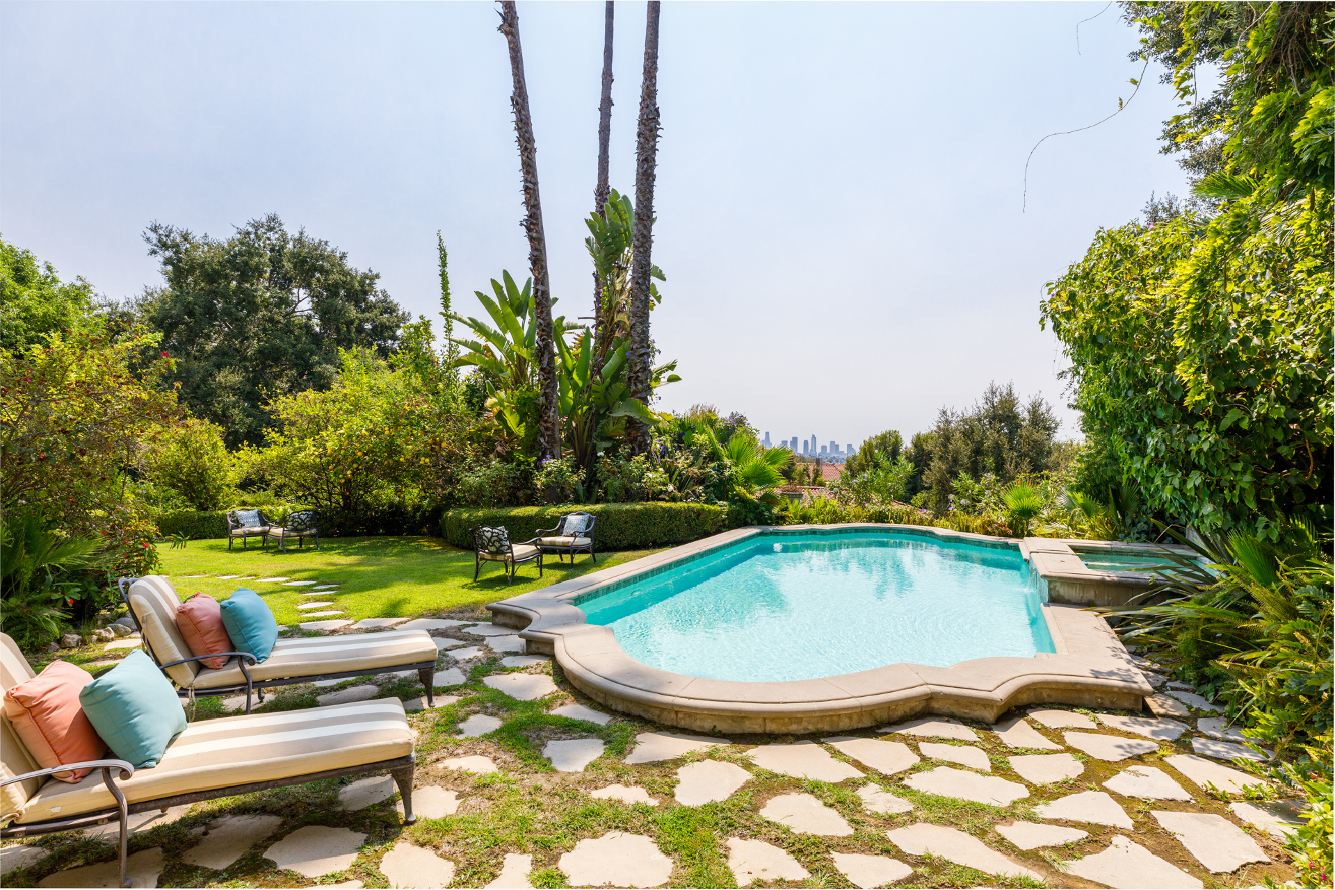 2405 Glendower Avenue | Los Feliz Los Angeles CA | Jonah Wilson