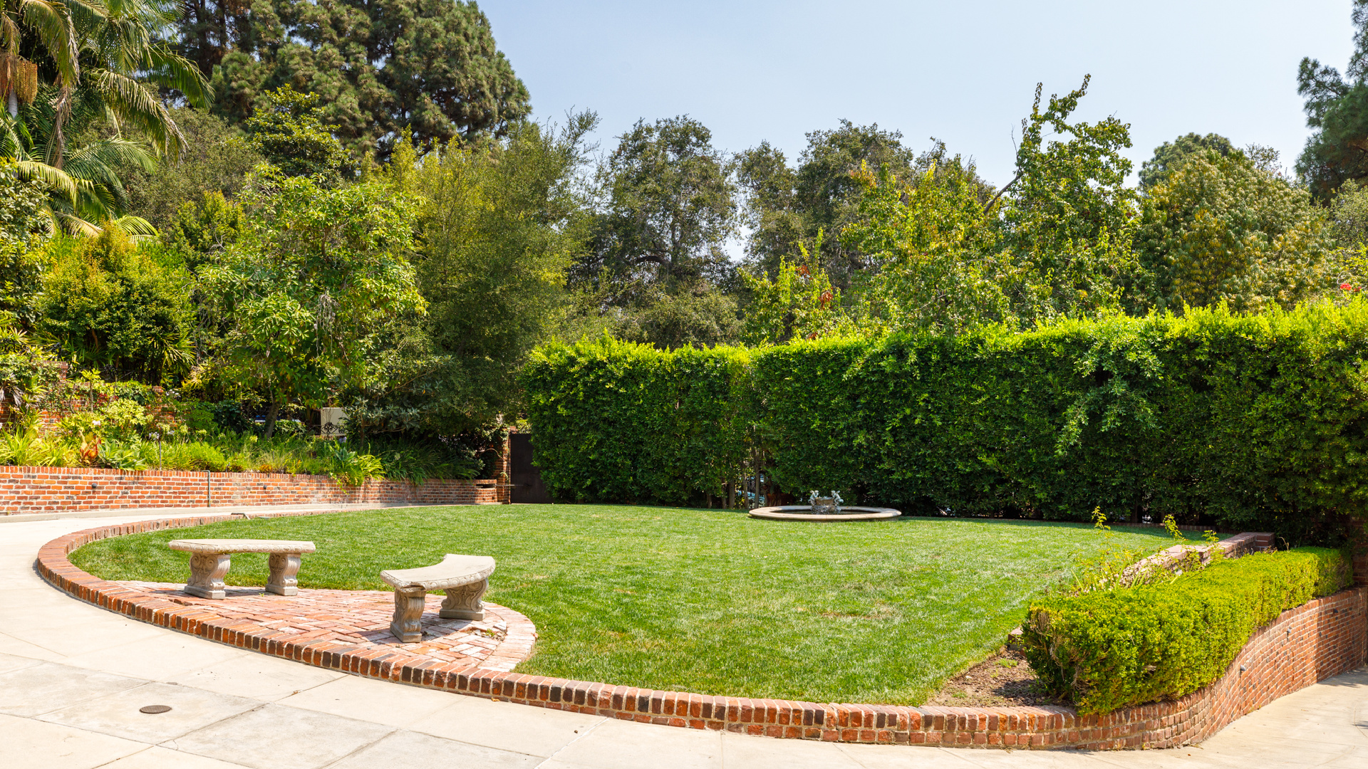 2405 Glendower Avenue | Los Feliz Los Angeles CA | Jonah Wilson
