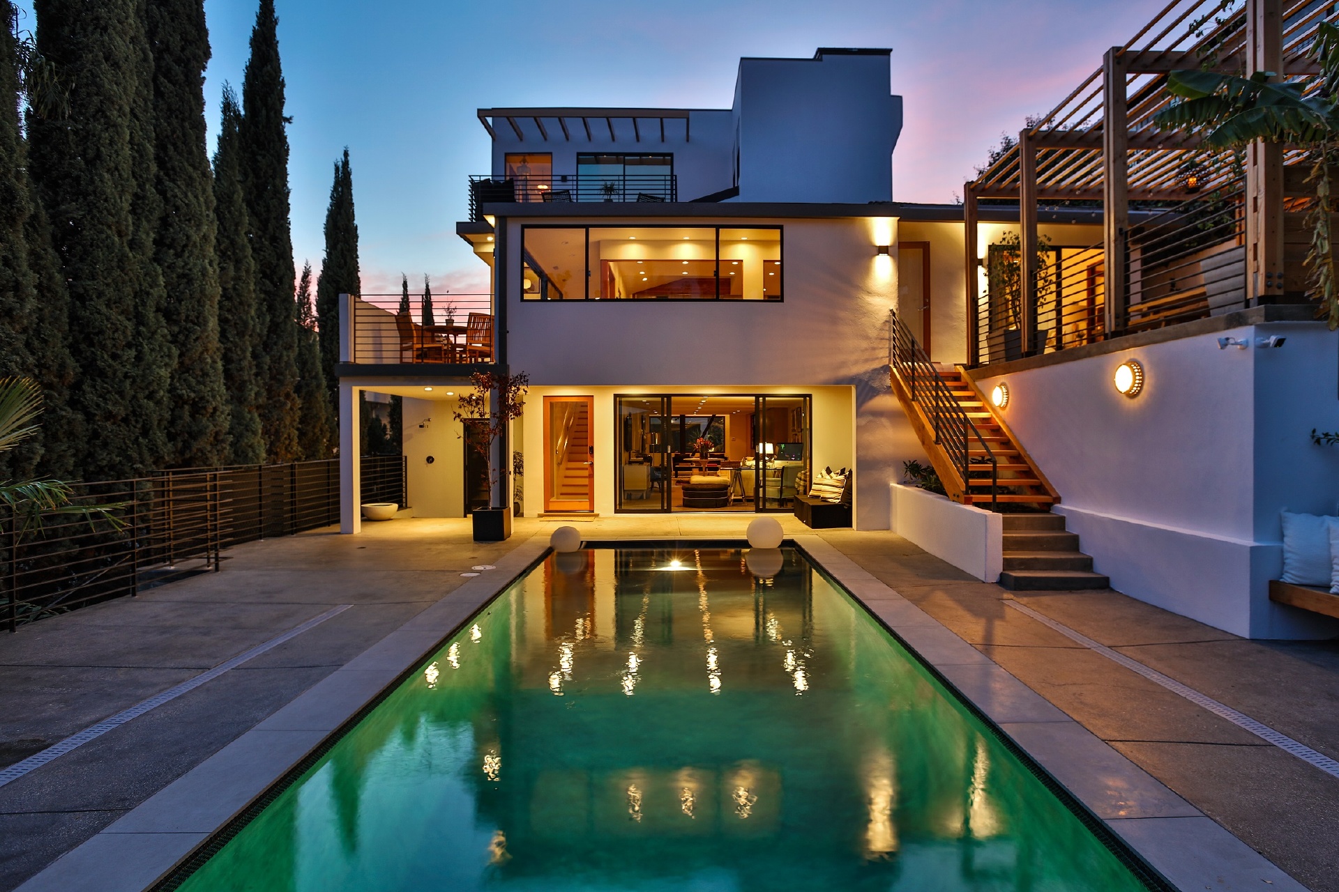 Frank Gehry's St. Ives Residence     |     Sunset Strip Los Angeles CA  | Jonah Wilson