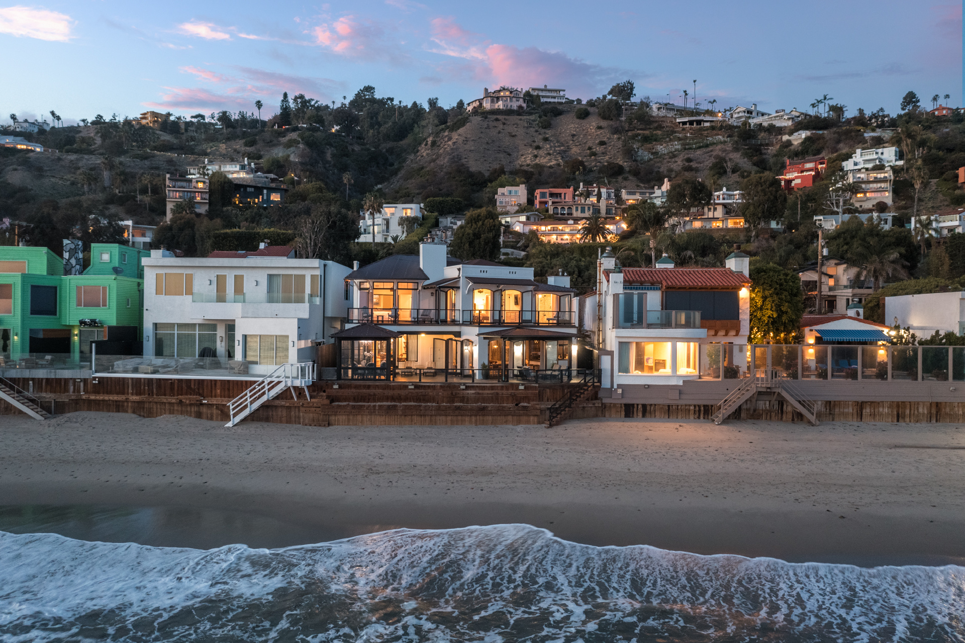 21606 PCH     |     Malibu Malibu CA  | Jonah Wilson