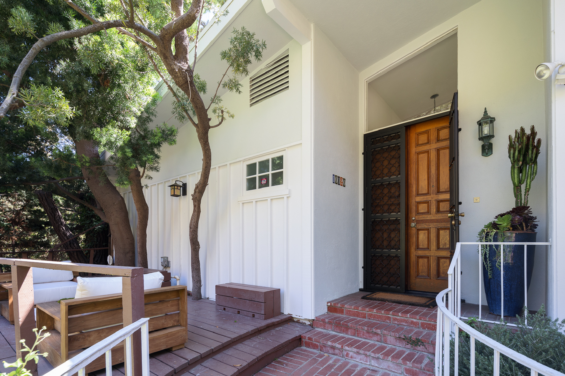 10120 Cielo Drive | Beverly Hills Beverly Hills CA | Jonah Wilson