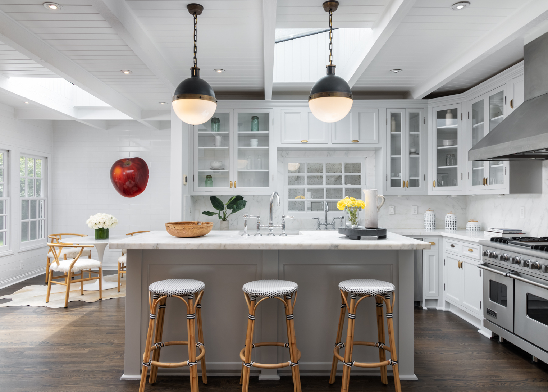 1640 N. Genesee Avenue | Sunset Square Los Angeles CA | Jonah Wilson