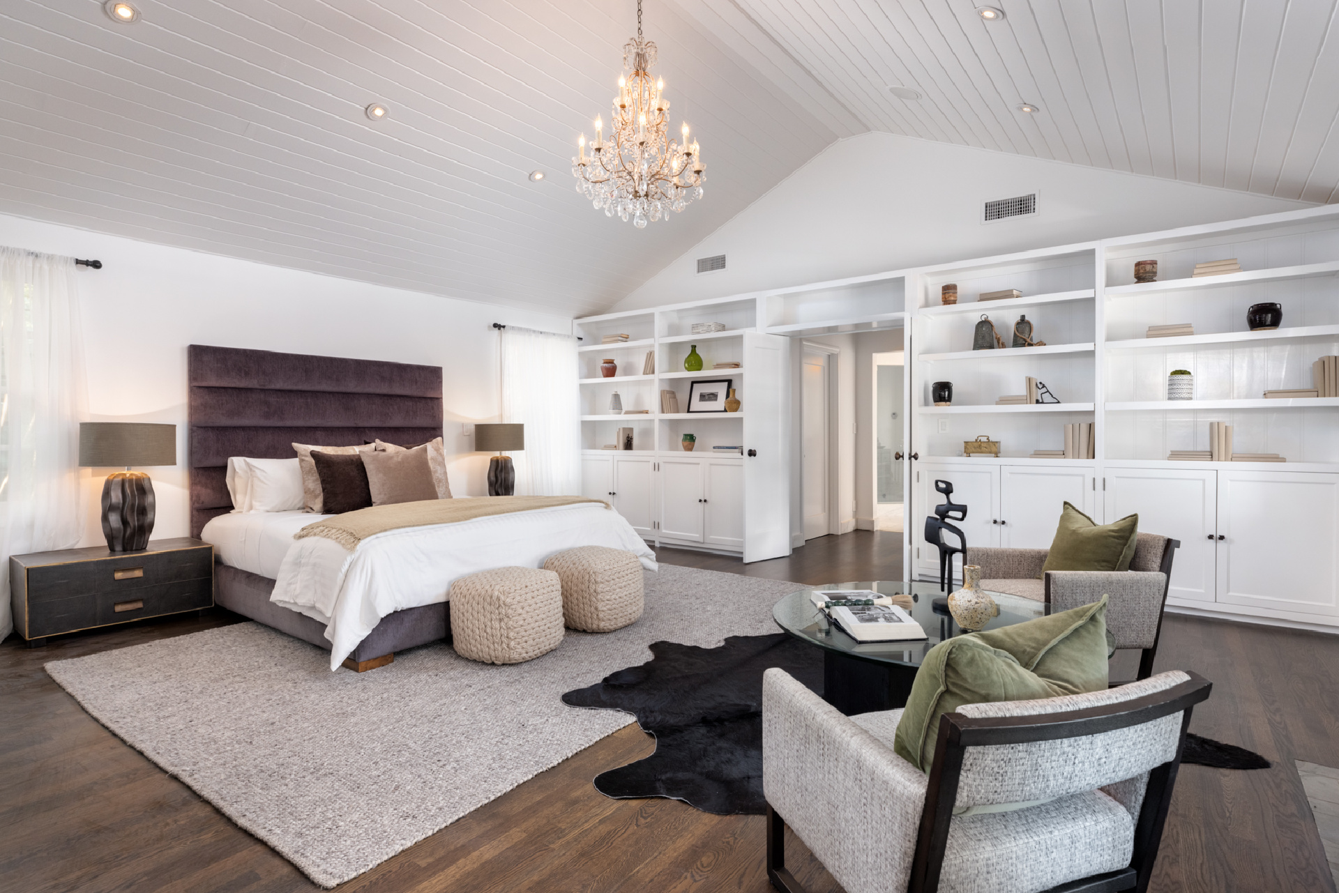 1640 N. Genesee Avenue | Sunset Square Los Angeles CA | Jonah Wilson