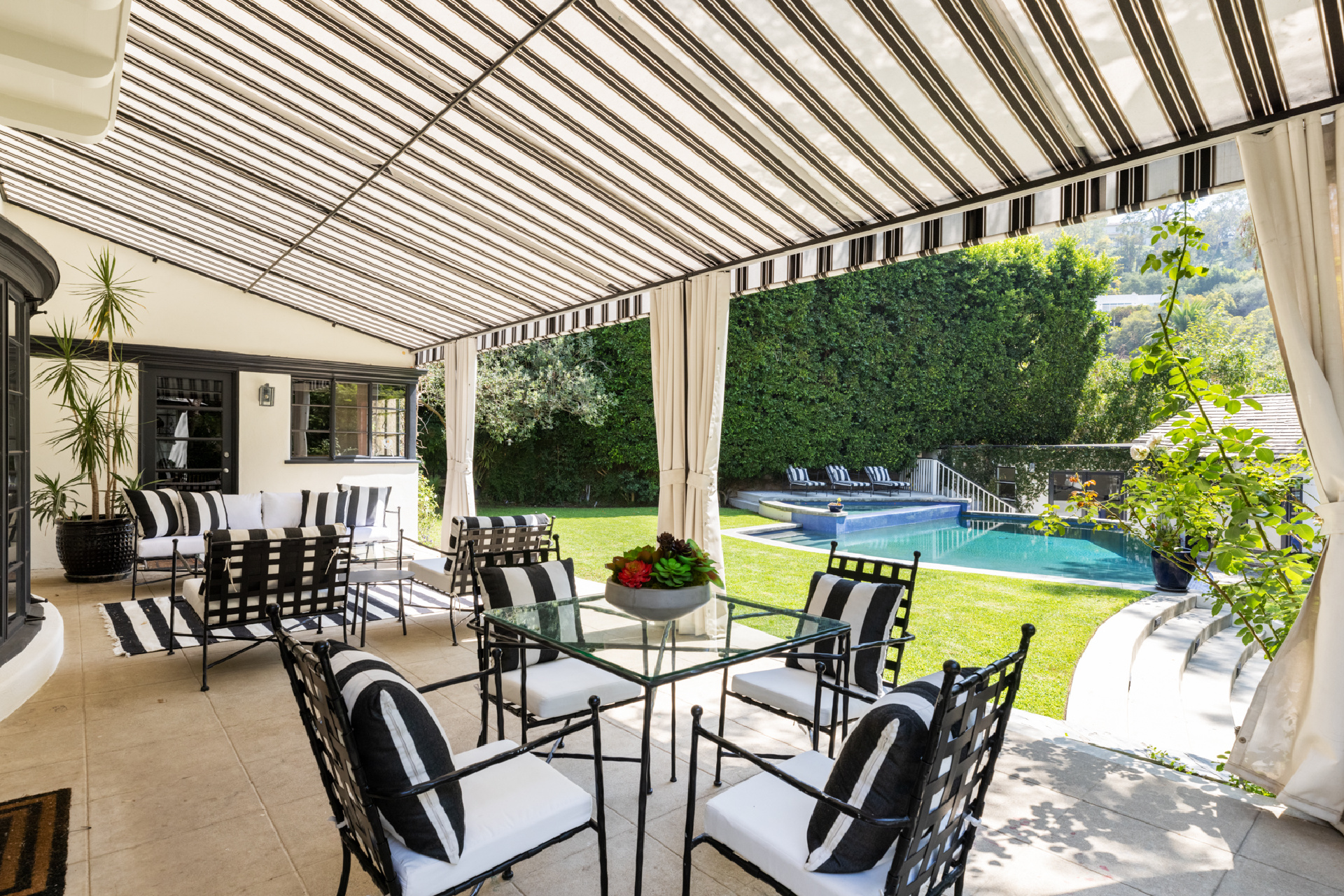 9476 Readcrest Drive | Beverly Hills CA | Jonah Wilson
