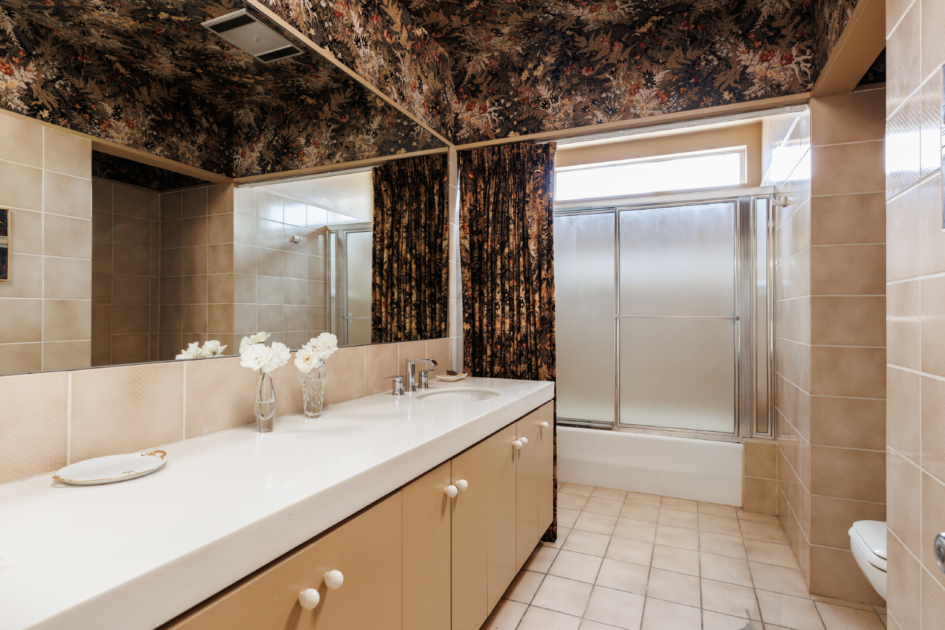221 S. Clark Drive | Beverly Hills Beverly Hills CA | Jonah Wilson