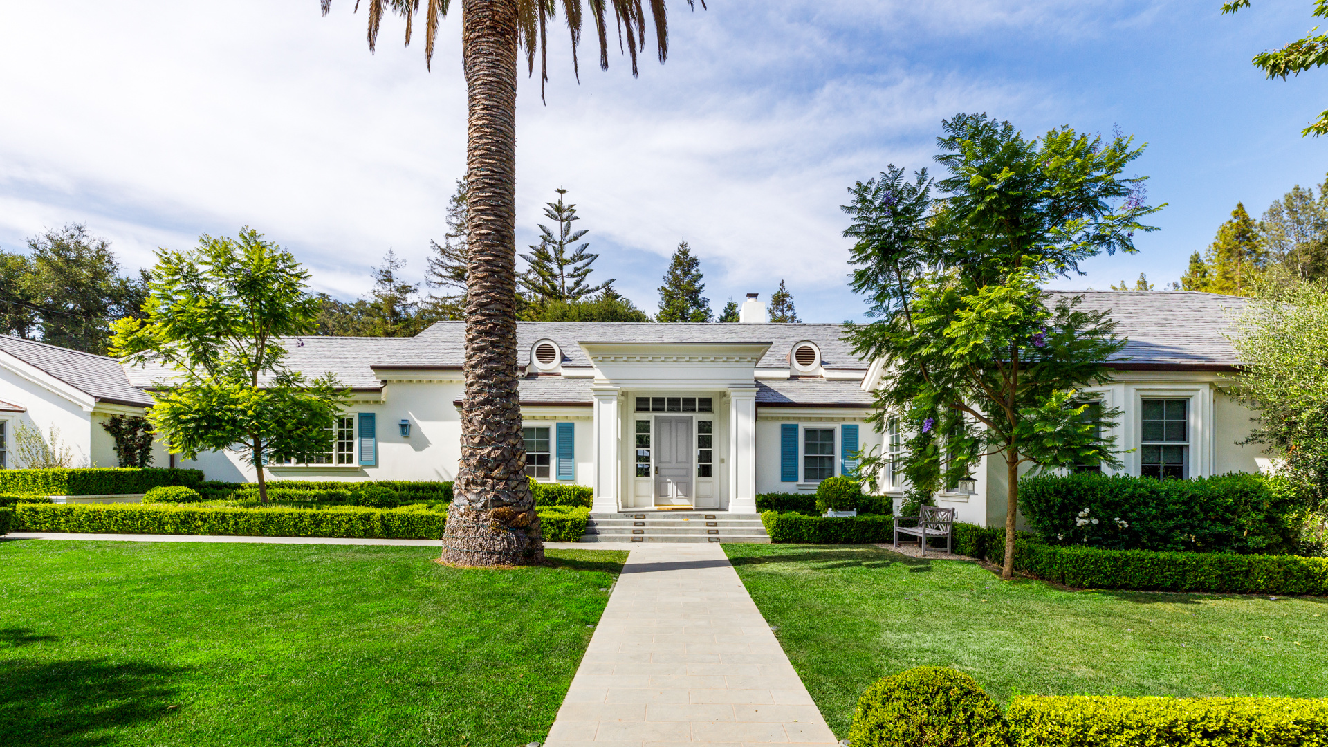 2110 Mandeville Canyon Road     |     Brentwood Los Angeles CA  | Jonah Wilson