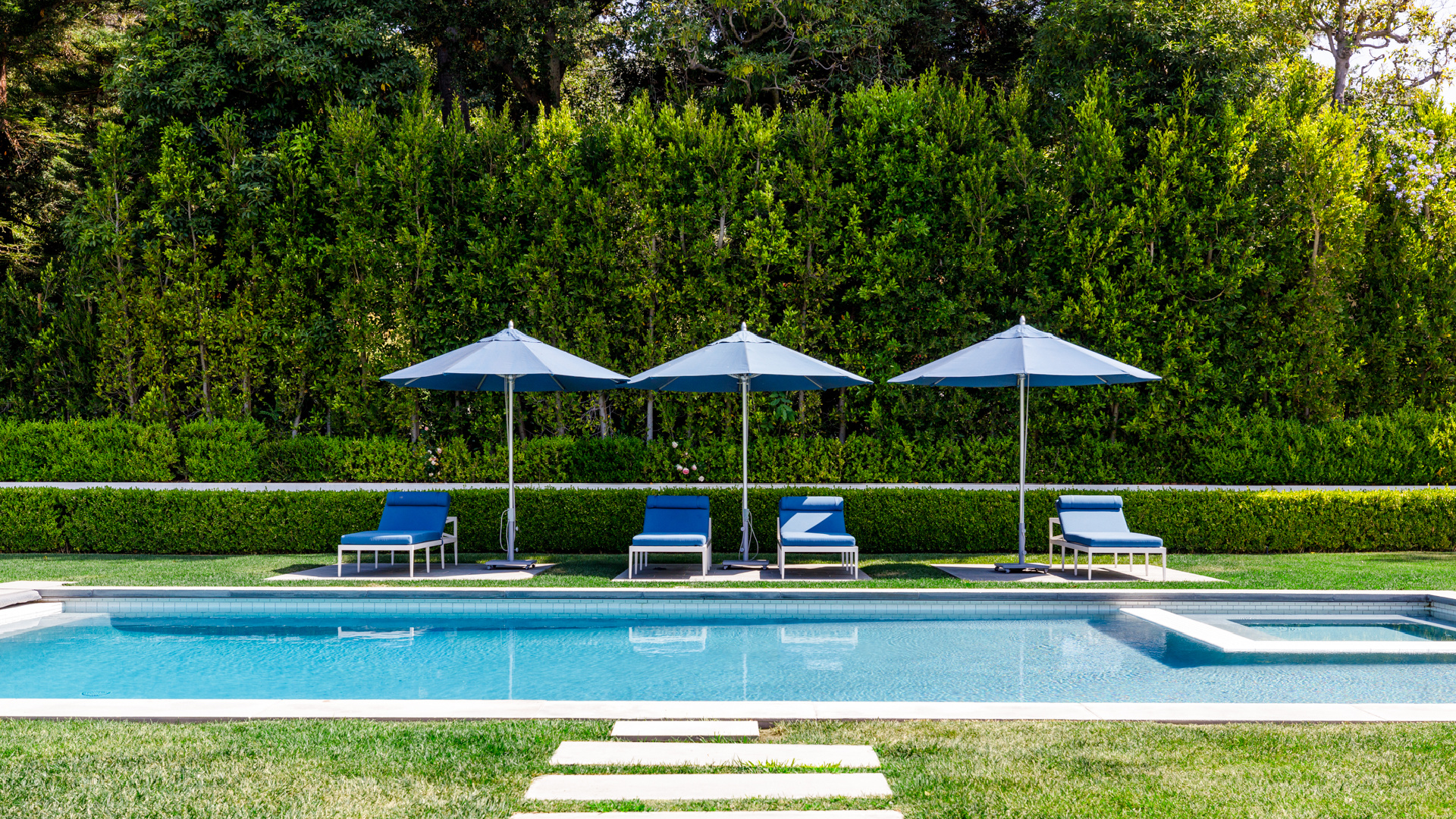 2110 Mandeville Canyon Road | Brentwood Los Angeles CA | Jonah Wilson