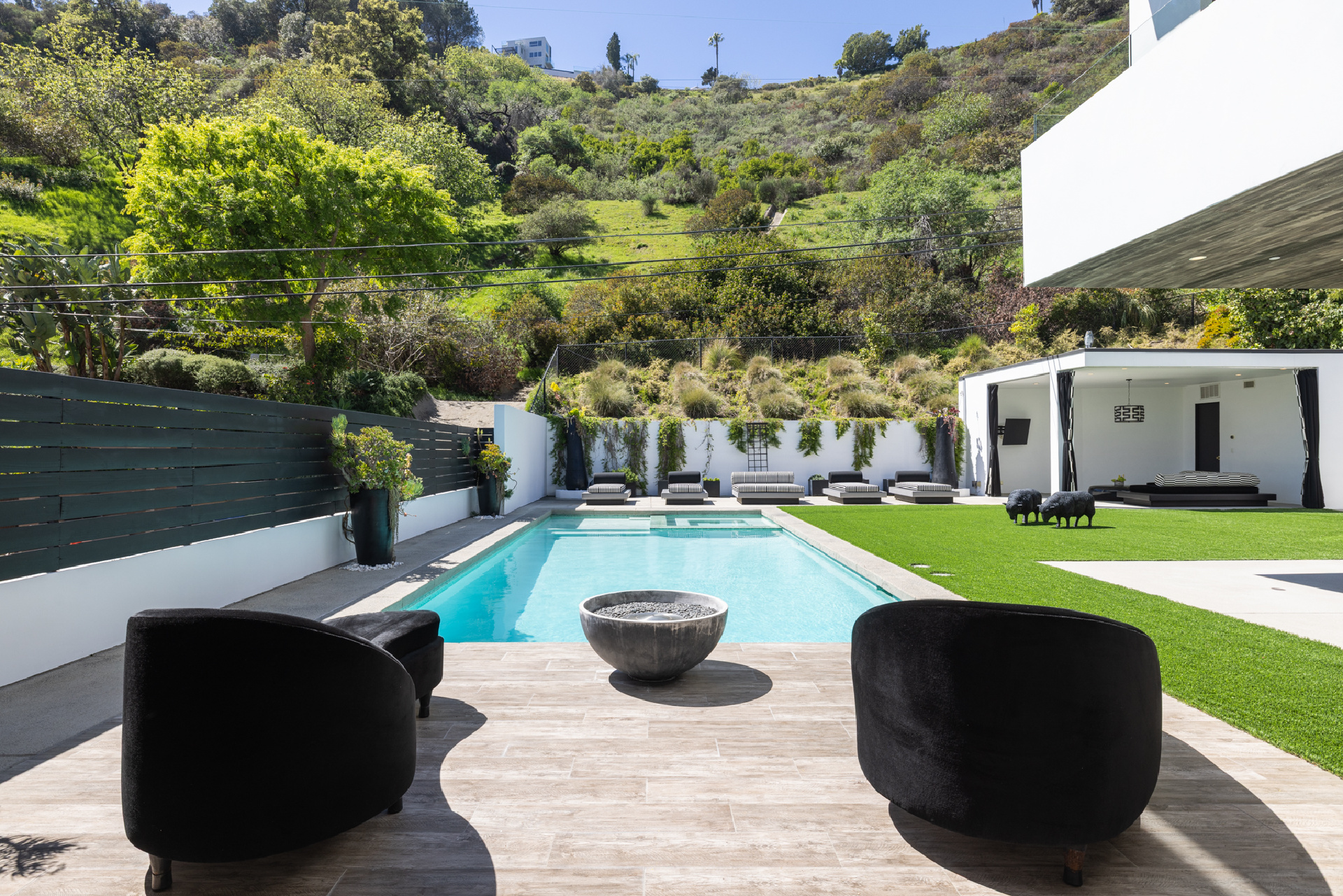 1619 San Ysidro Drive | Beverly Hills Beverly Hills Post Office CA | Jonah Wilson