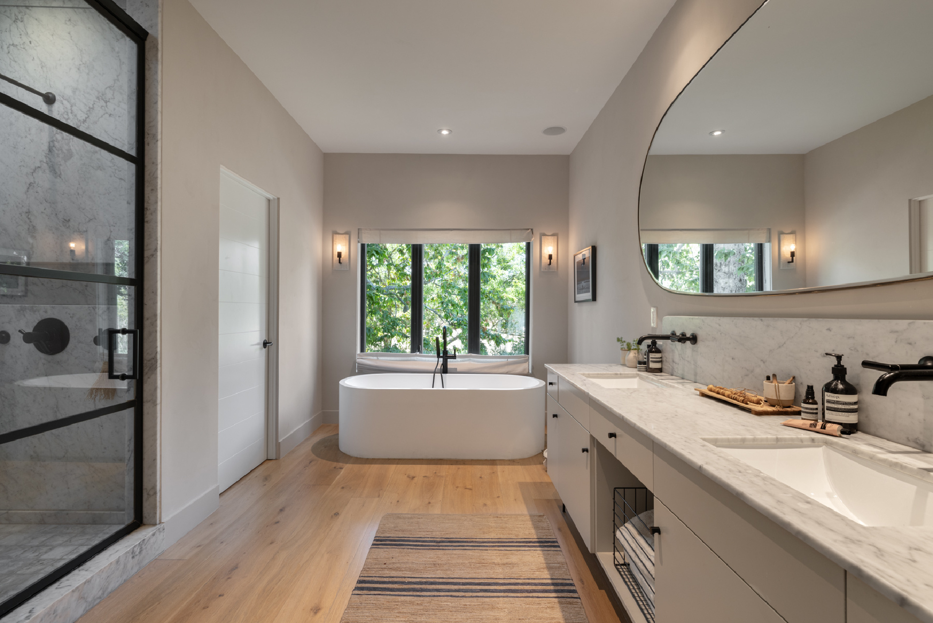 226 S. Rimpau Blvd     |     Hancock Park Los Angeles CA  | Jonah Wilson