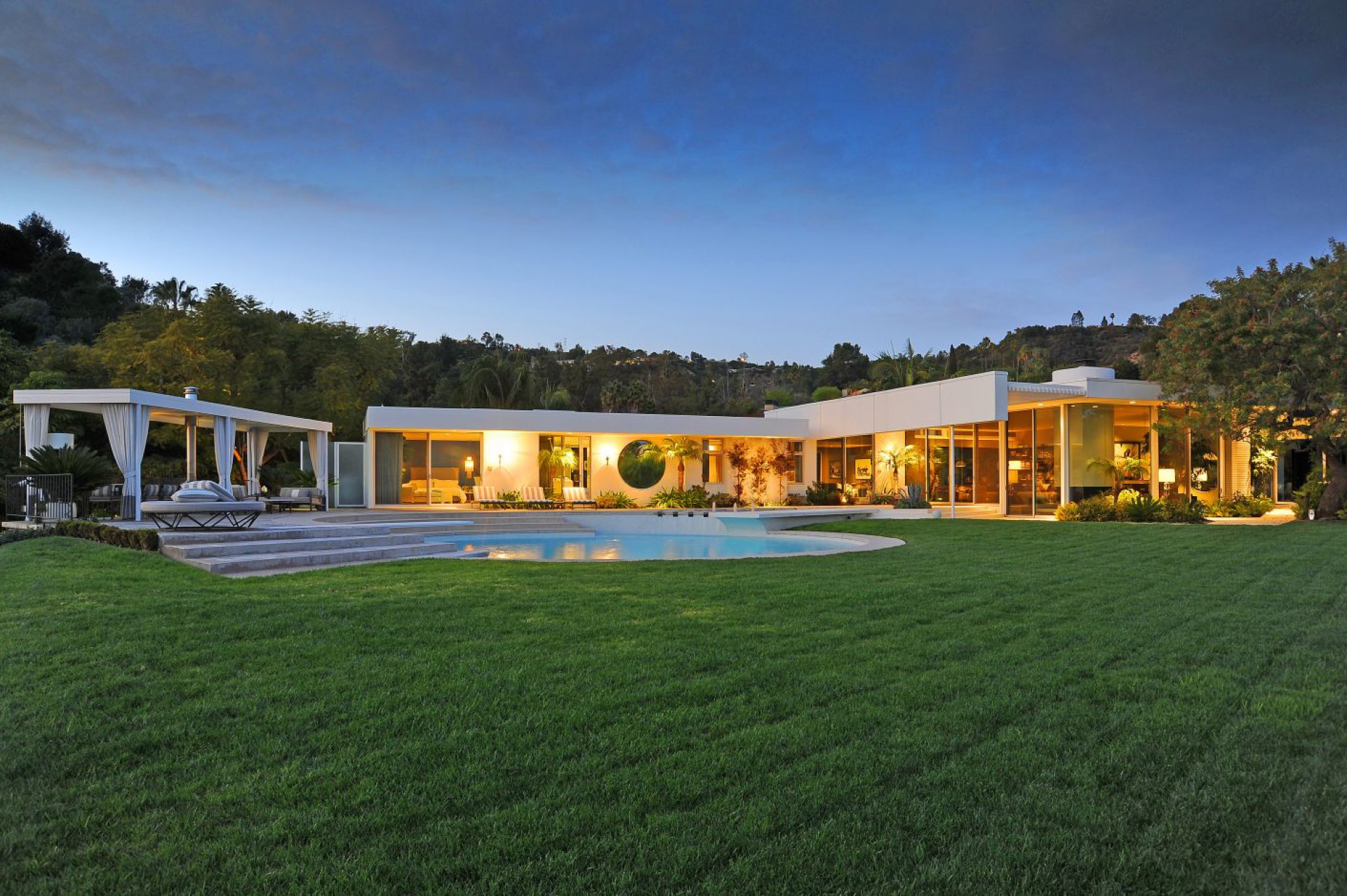 A. Quincy Jones, 1959  |  Trousdale Estates Beverly Hills CA  | Jonah Wilson