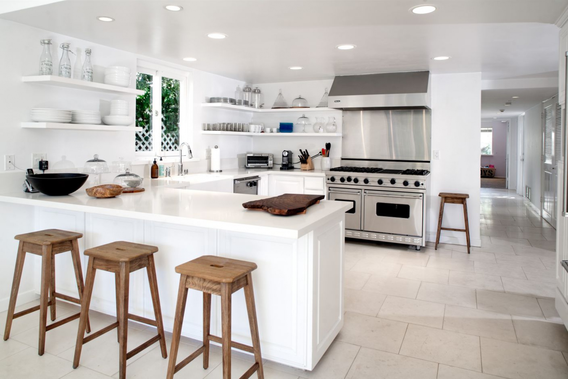 Malibu Colony Cottage | Malibu Malibu - For Lease CA | Jonah Wilson