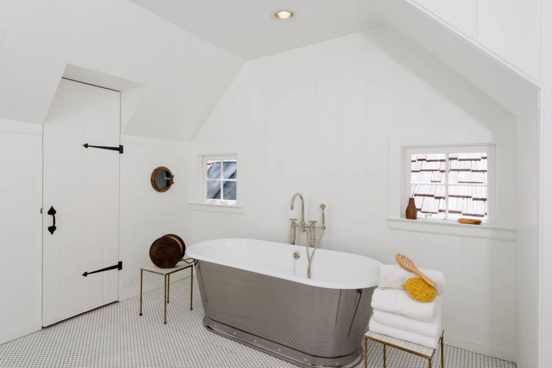 2383 Bowmont | Beverly Hills Beverly Hills Post Office CA | Jonah Wilson