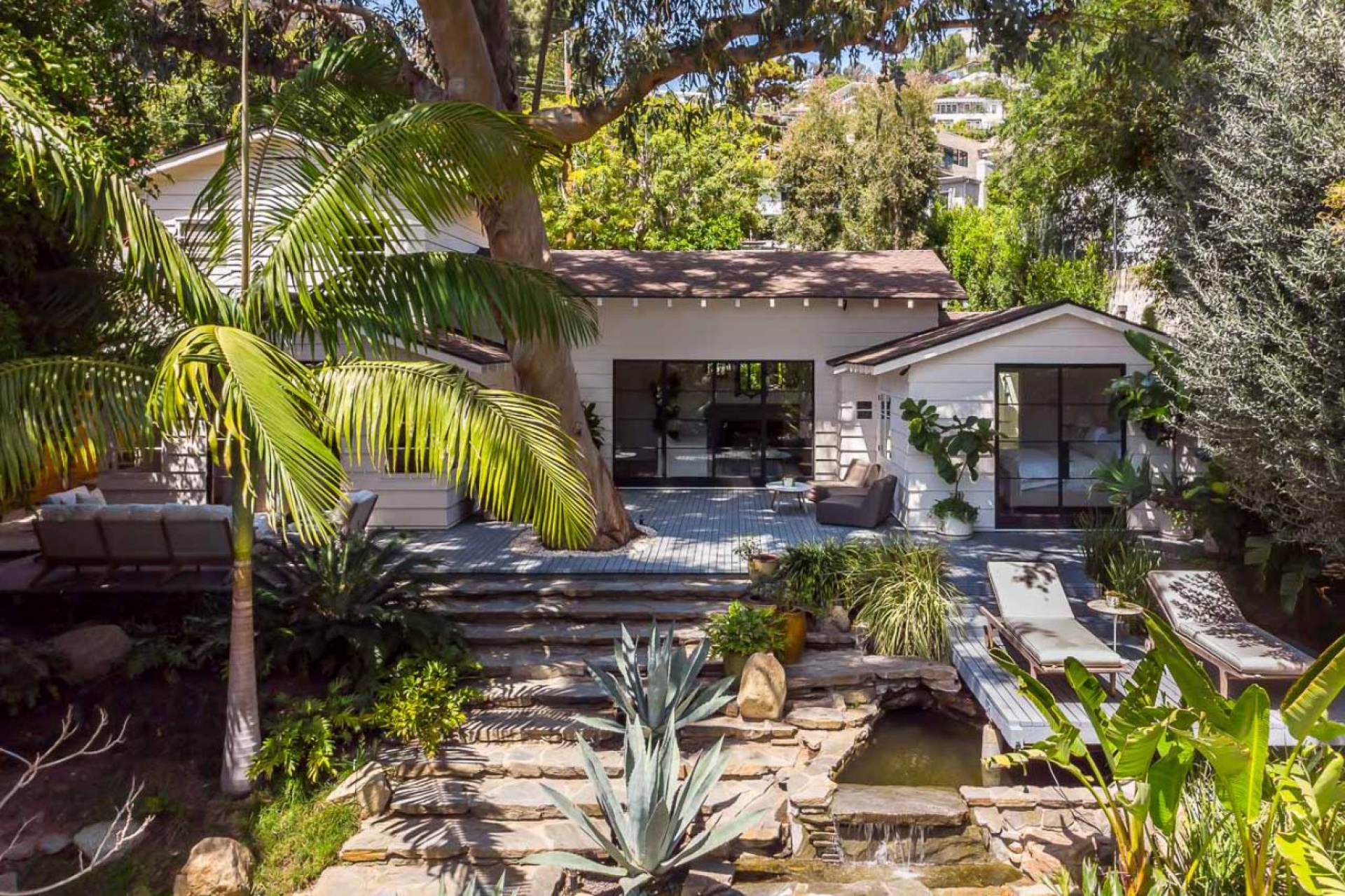 8814 Evanview Drive     |     Sunset Strip Los Angeles CA  | Jonah Wilson